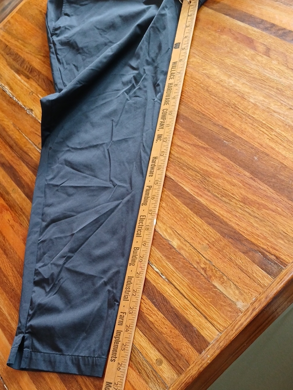 Womens Tommy Bahama Everyday Active Ankle Pants - Large - Picture 9 of 11